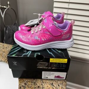 ✨🆕Skechers Girl’s Sparkling Pink Gillian Light Up Sneakers, 11M✨